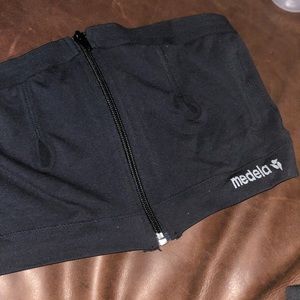 Medela pumping bra